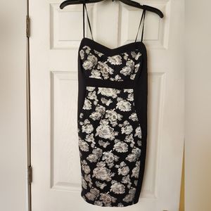 NWT Woman's/Juniors Dress Size 11